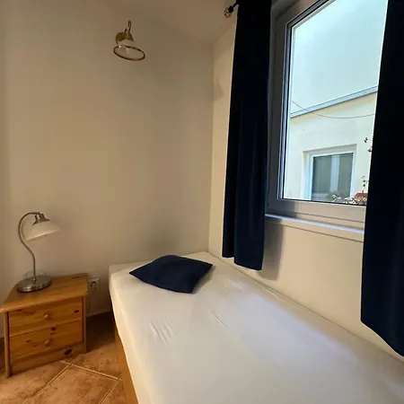 Πανσιόν 4 Dvory 3*