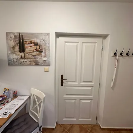 4 Dvory 3* Τσέσκε Μπουντεγιόβιτσε